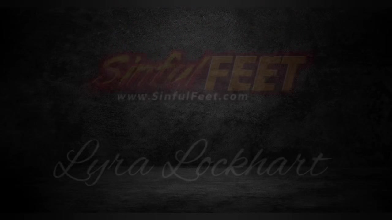 Lyra Lockhart Wants Your Cum On Her Sexy schoolgirl 18+ Soles