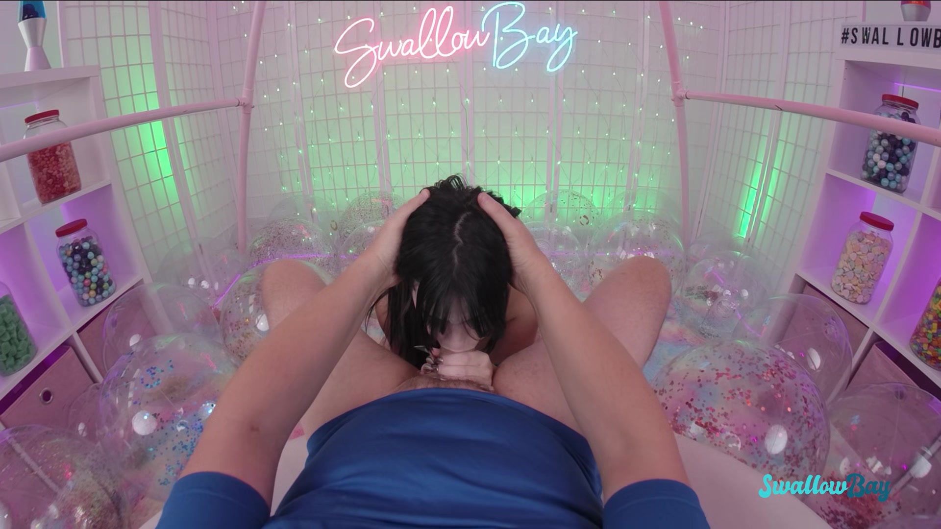 Onlyfans slut gets paid for rough sex on swing