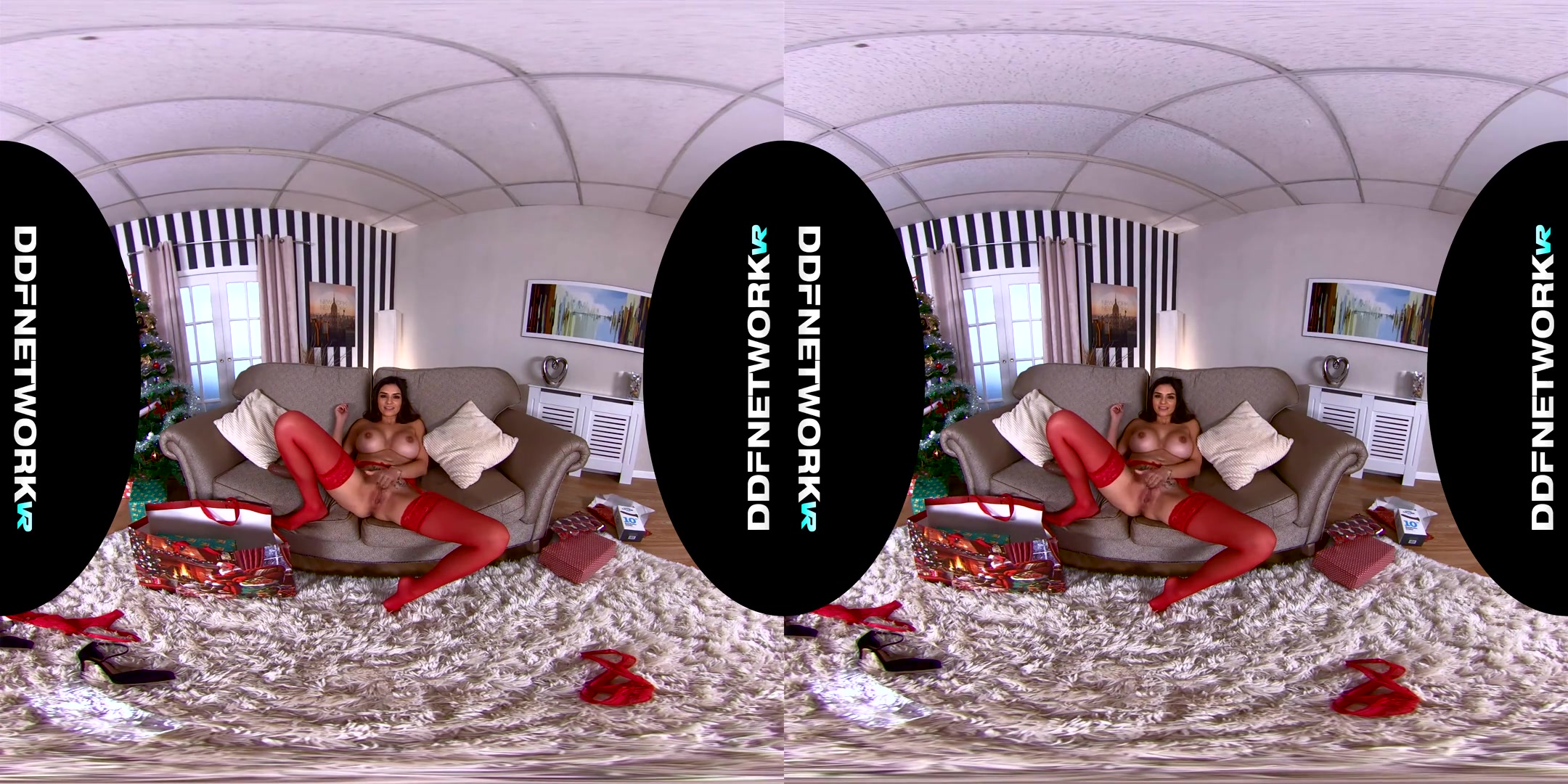 A Naughty XXXmas - SexLikeReal