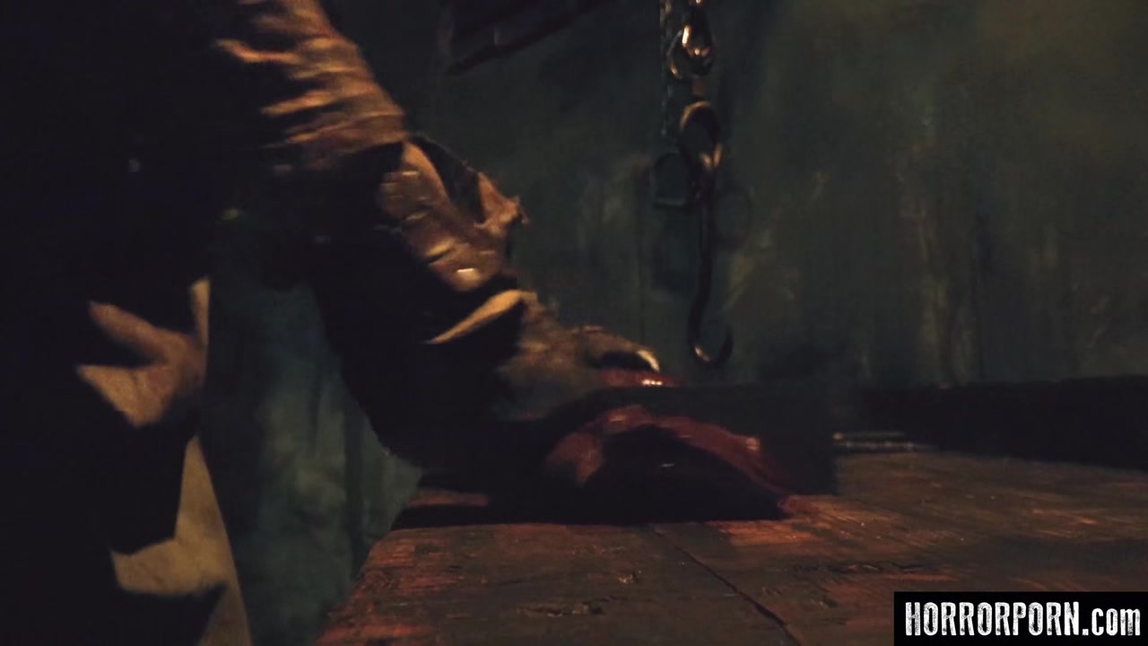 HORRORPORN - The Butcher