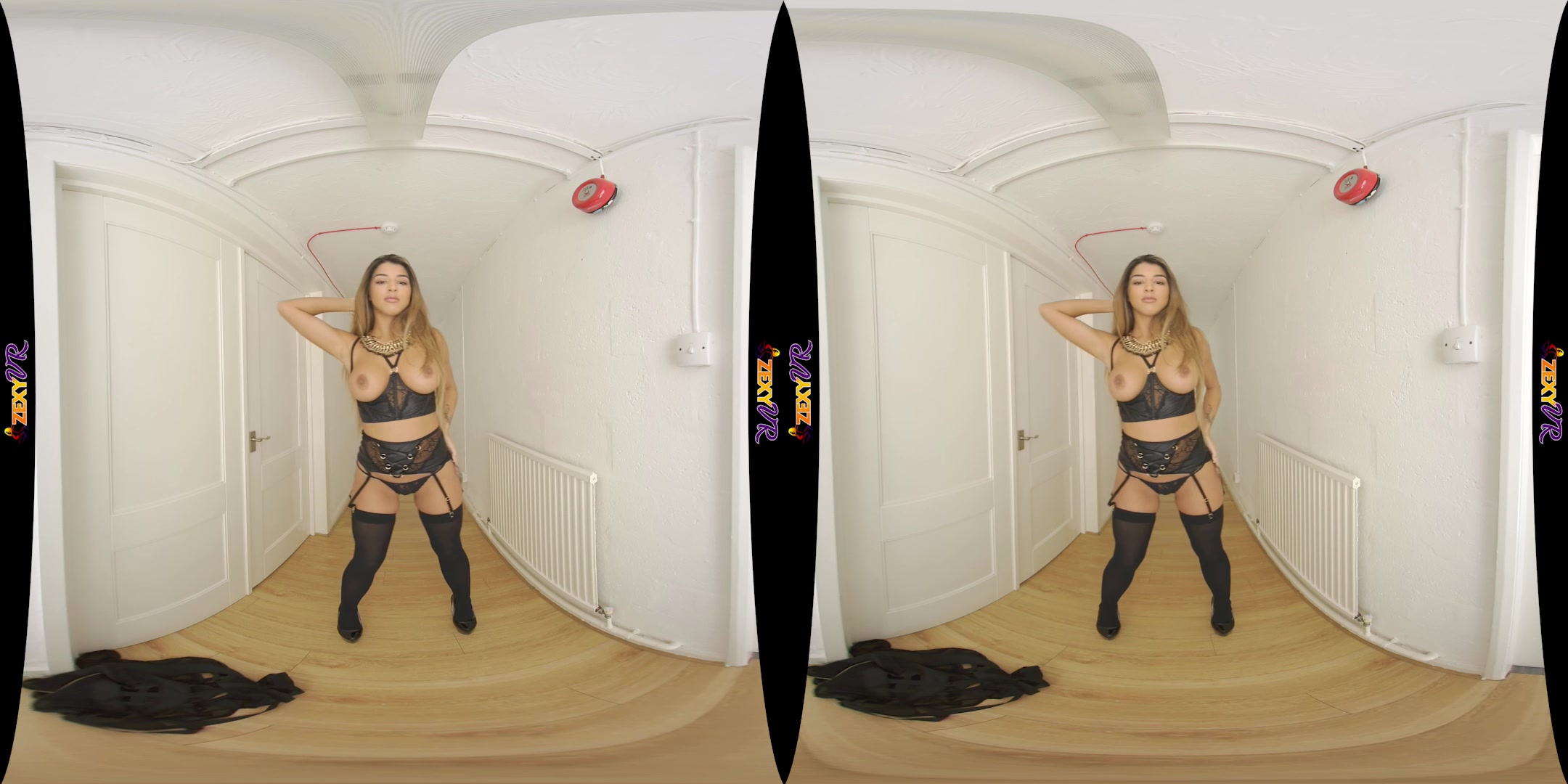 Dominating featuring Alexa Campbell - ZexyVR