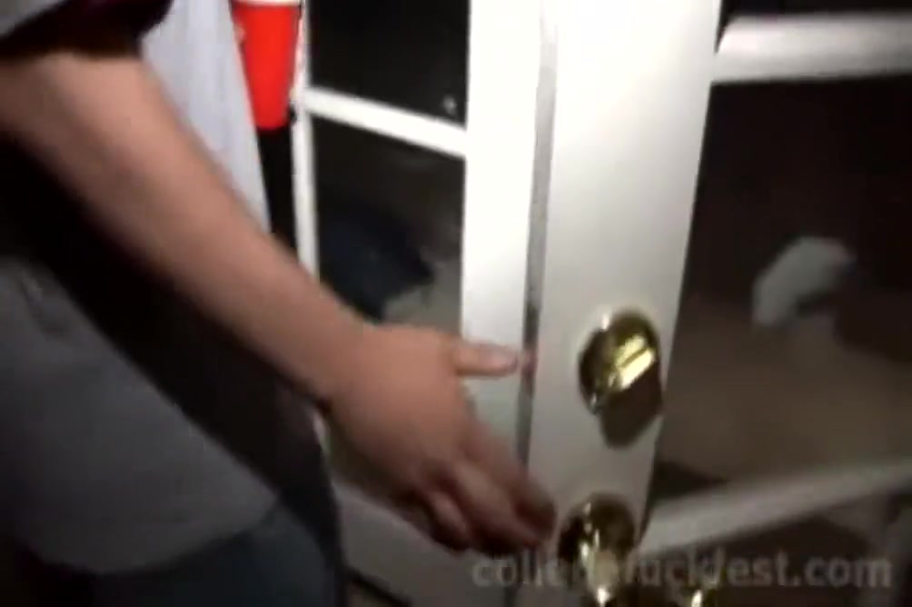Slutty teen 18+ Screws Amateur Cock