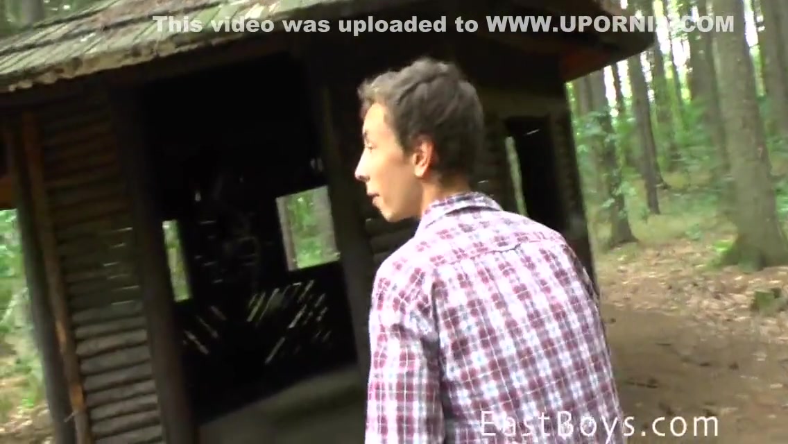 Handjob And Pissing In Public Park 4 Min