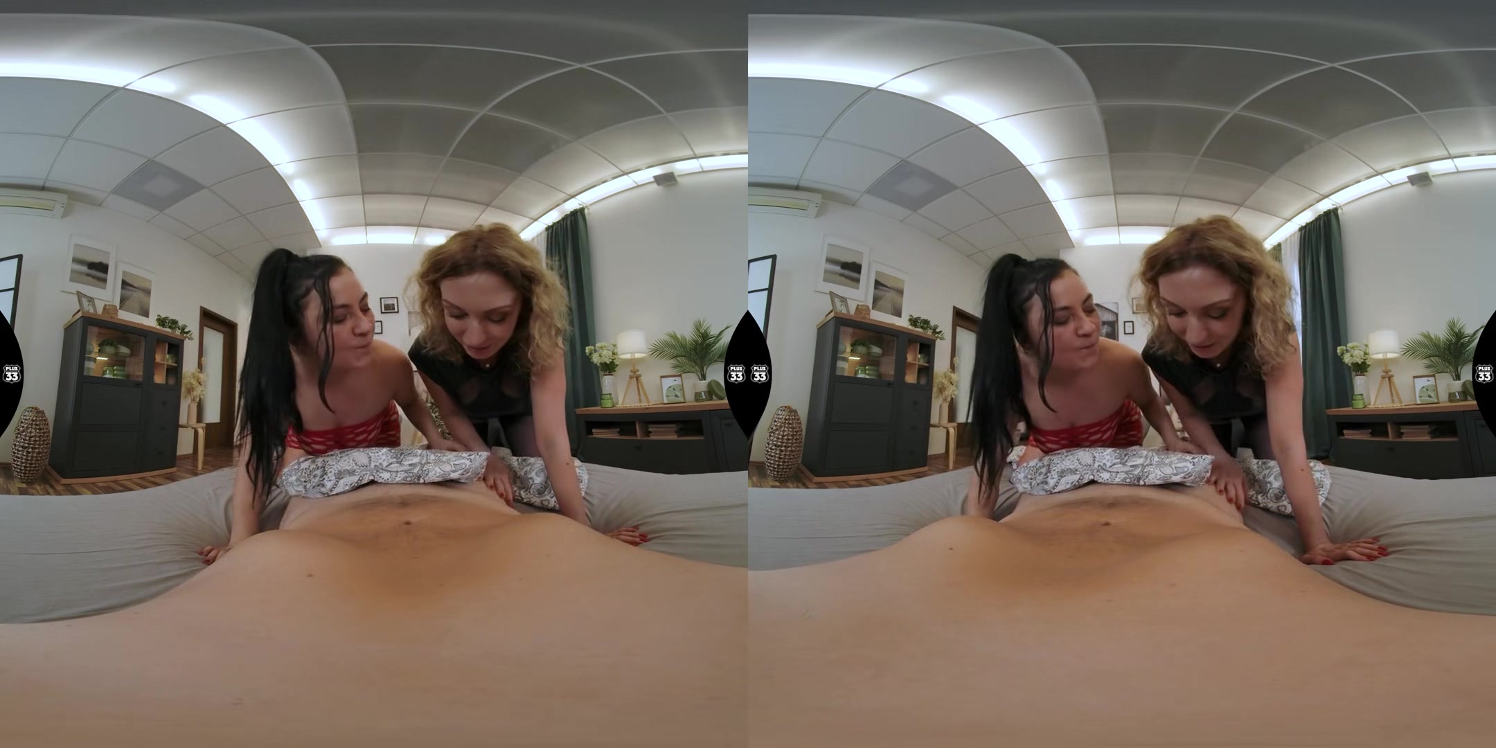 Julia North - Cristina Santes - 2 + 1