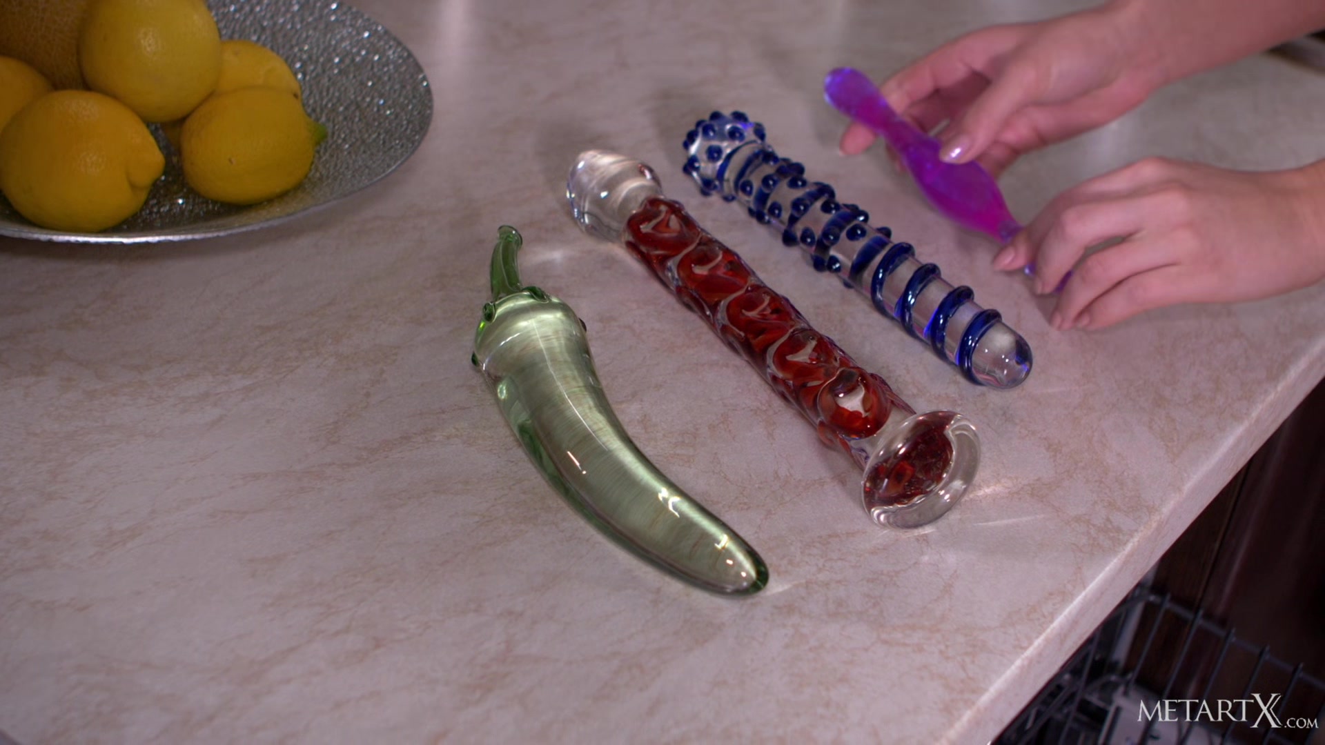 Dildo Surprise 2 - Lee Anne - MetartX