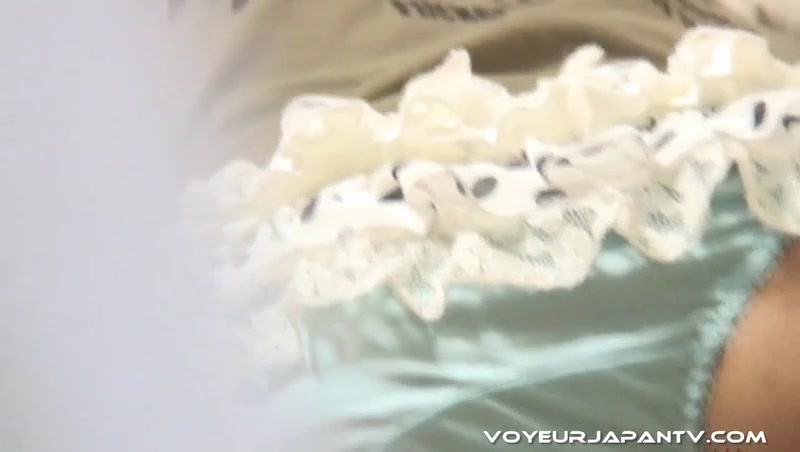Lost In My Furry Pussy - VoyeurJapanTV