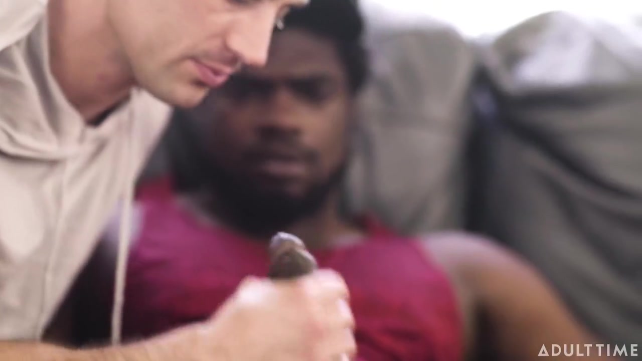 Damien White And Devin Trez - Exploring Masturbatory Pleasures Together