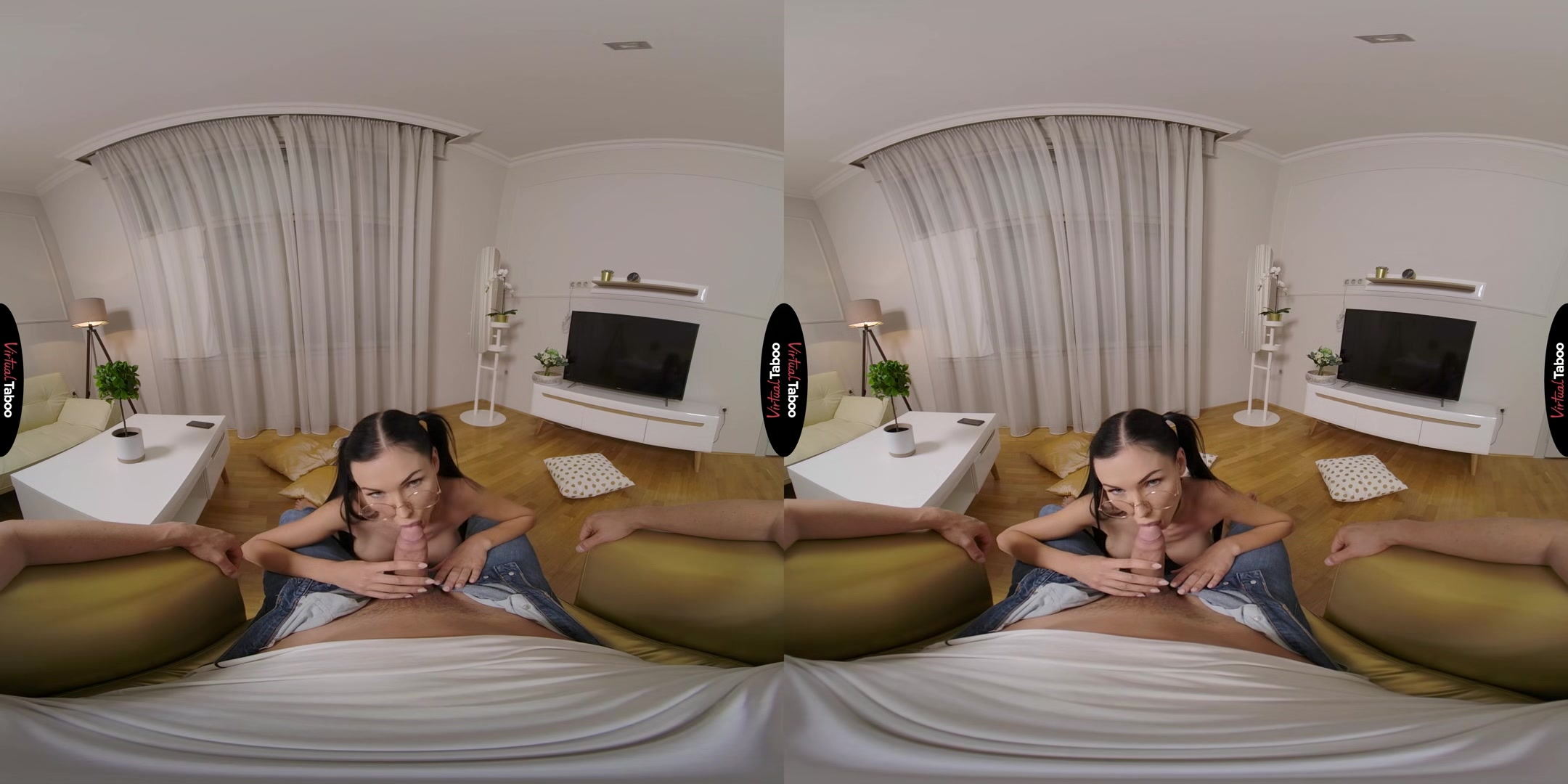 Sasha Rose VR Porn: Open Legs Can Open Any Door - VirtualTaboo