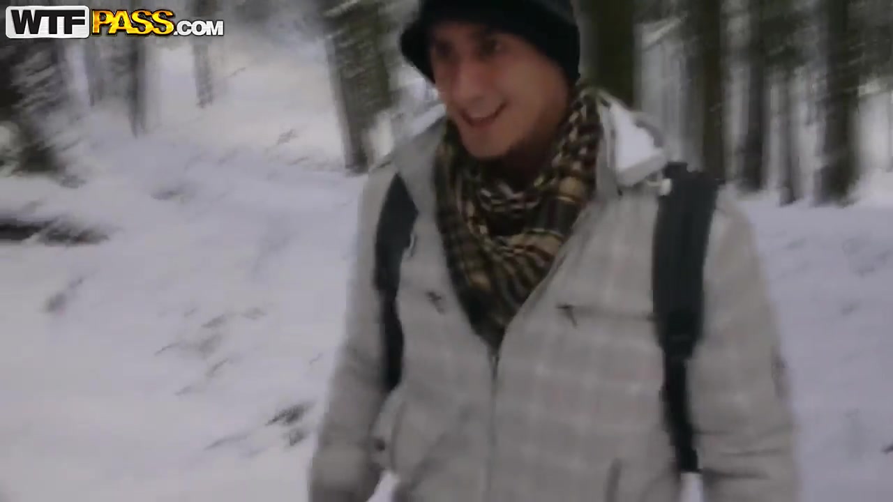 Sexy girlfriend Lory fantastic fuck in the snow