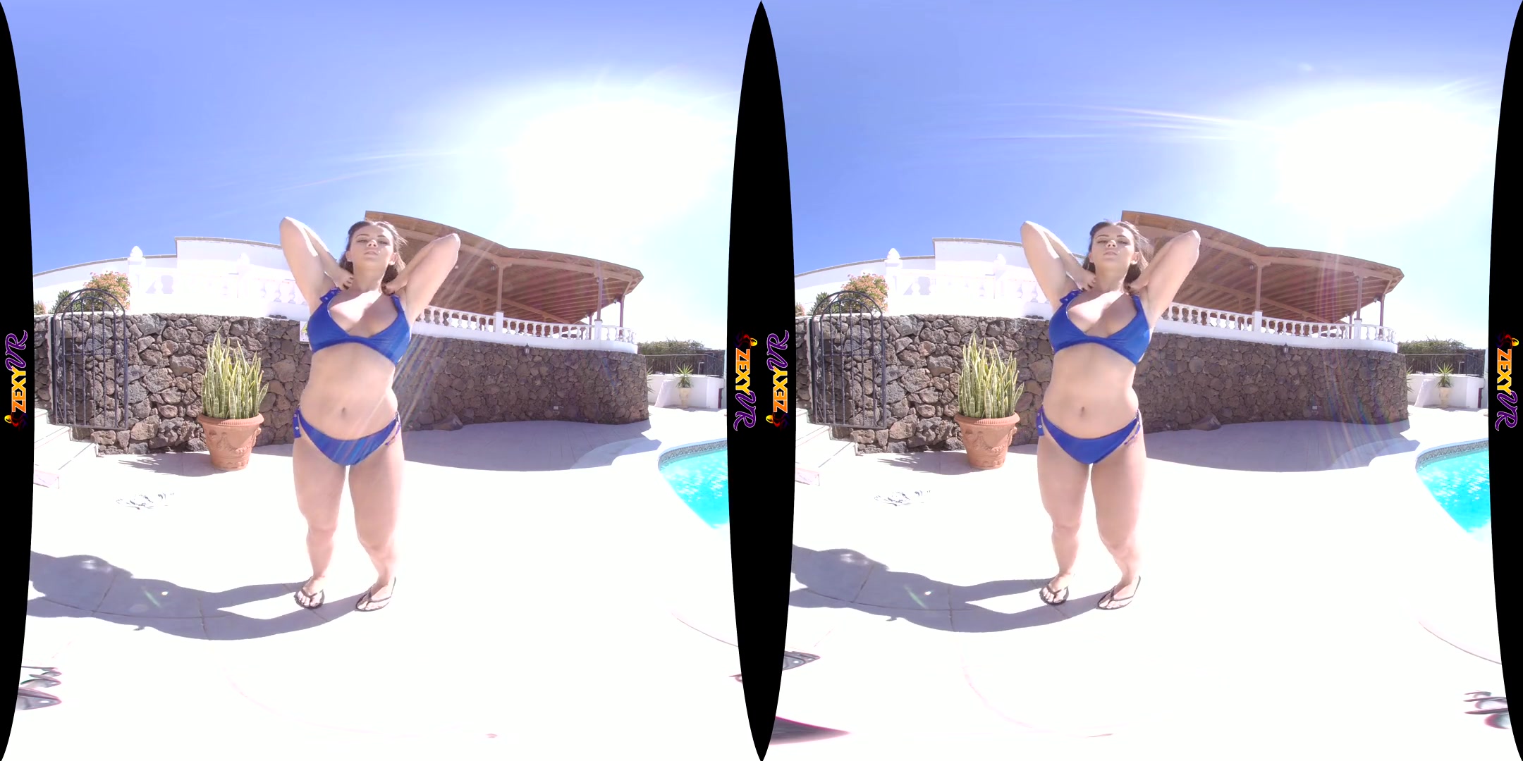 Blue Solo - Curvy Thick Big Tits Outdoor Striptease