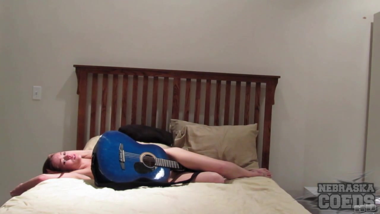 Gabby Doing Artistic Photoshoot But Getting Naked for the First Time by Accident - NebraskaCoeds