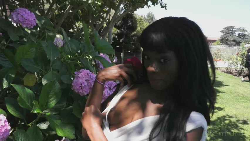 ATKGirlfriends video: A Day in the Life of: Anna Foxxx