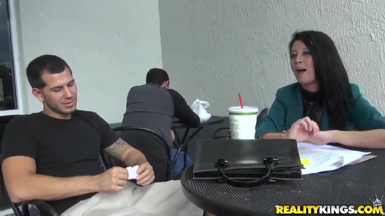 A young dude notices a new fancy chick in his office and invites her home for a fuck