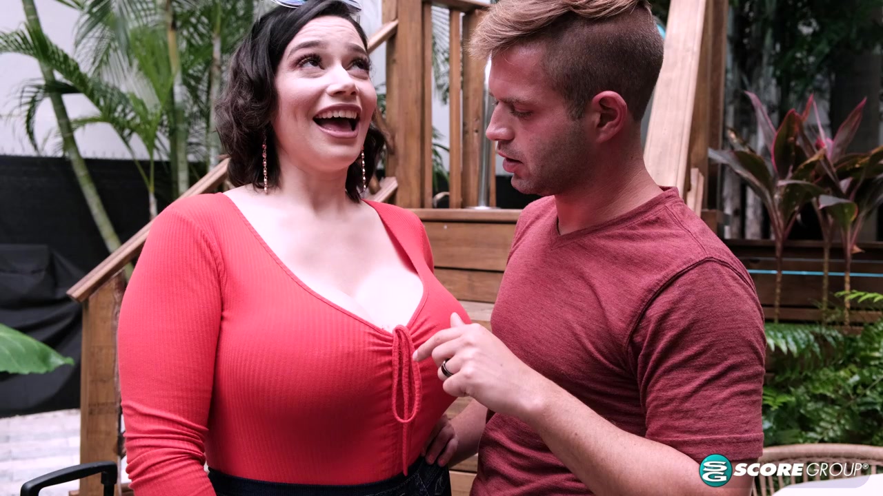 Brooklyn Springvalley: Super-busty Booty Call