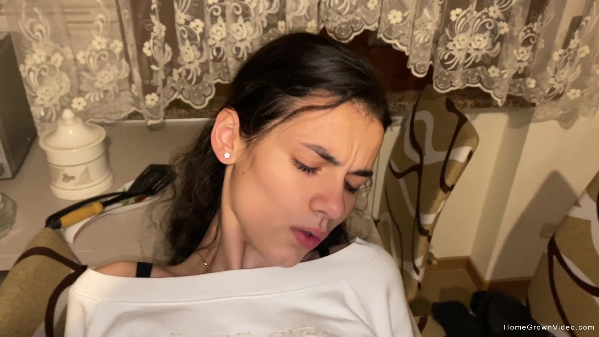 Her Hot Ass Is So Tight! - Sofia Bresciani & Luca Besciani