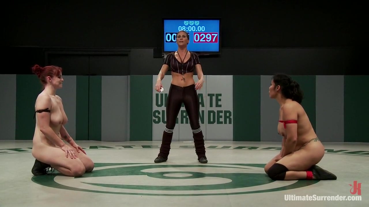 Welter Weight Semi-final match La Diabla vs The Annihilator V2.0