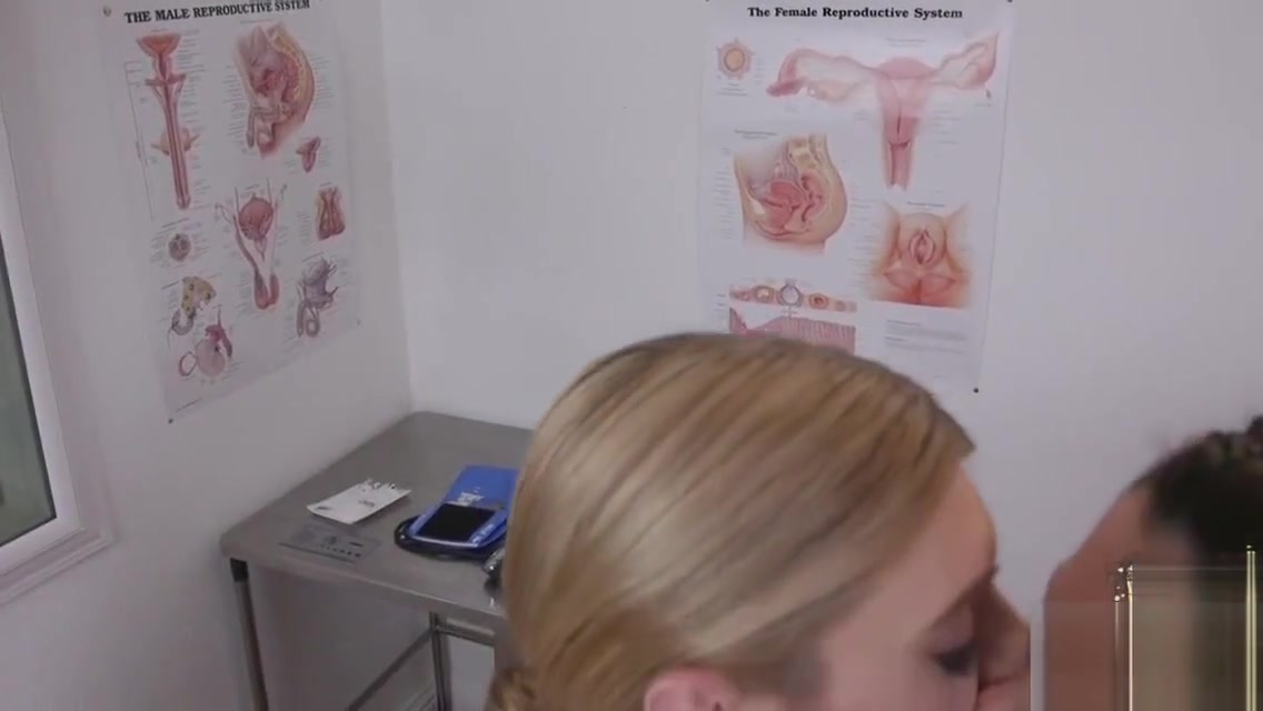 Transgender femdom rimming her patient