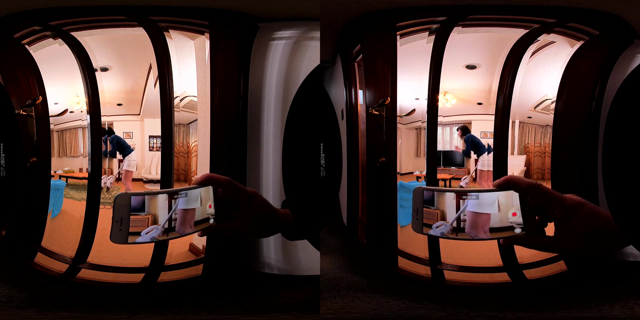 Zoomed-in Peeping VR 2 - Upskirt Downblouse