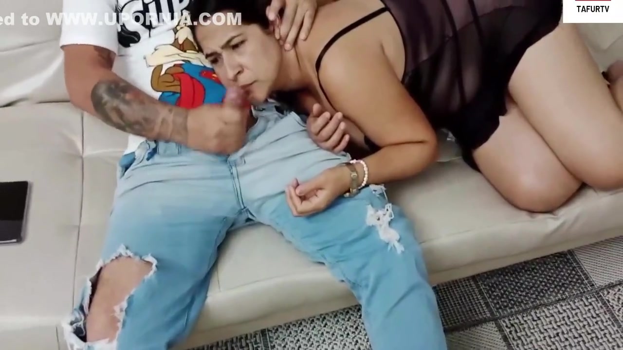 Sexo Oral - Mejores Momentos De Mamada Que Me Dio Mi Hermanastra En El Sofa De La Casa Mientras Estabamos Solos La Puta Cachonda Esa 5 Min