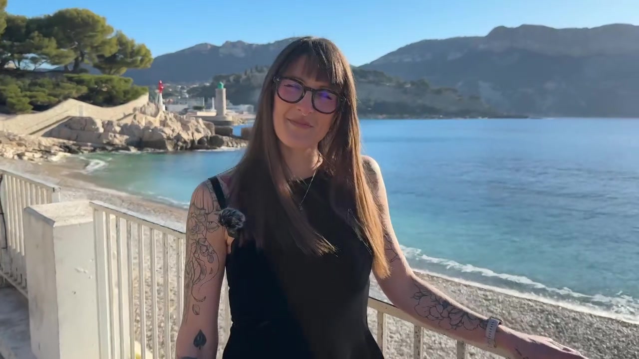 Aurbeaureal, 33, from Ivry-sur-Seine 94 ! - Jacquie et Michel TV