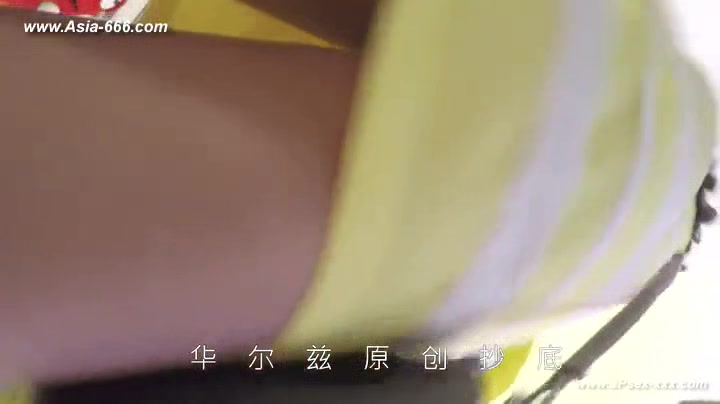 peeping chinese amateur upskirt.6