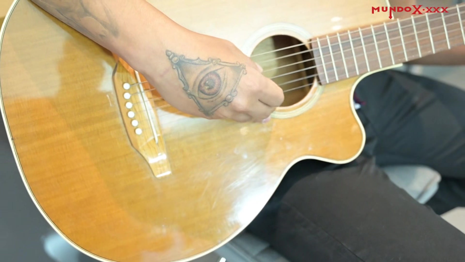 Rockstar Perversa - Mundo X