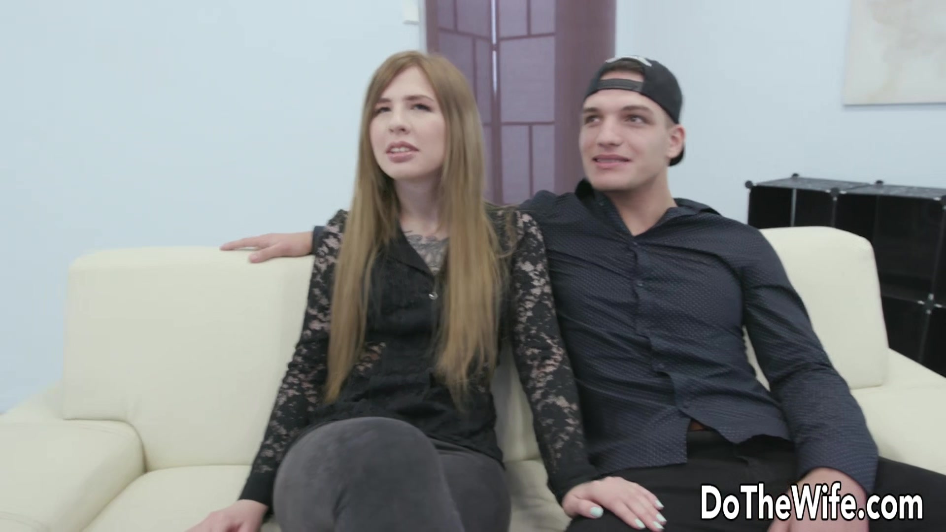 Beautiful Young Wife Jaclyn Jordan Takes It in The Ass as Cuck Looks on