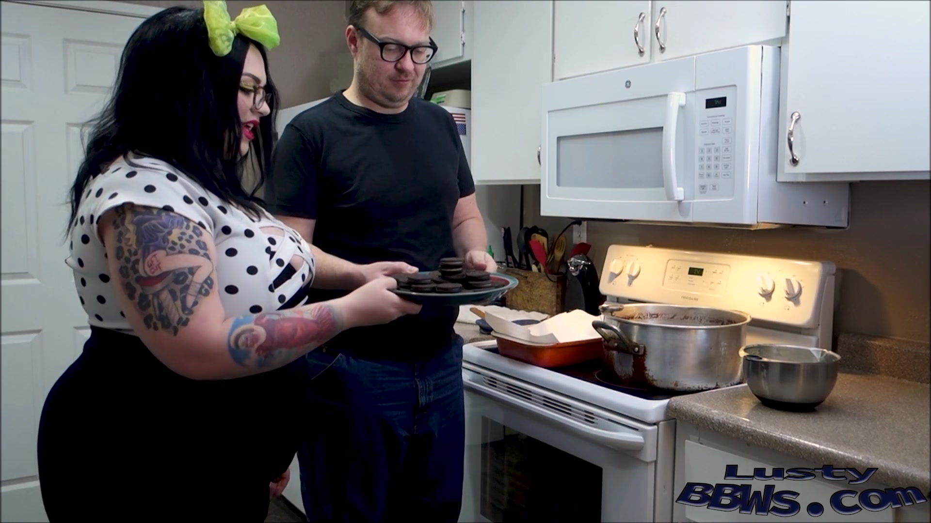 Fried Orehoes - Sex Movies Featuring Lusty Bbw