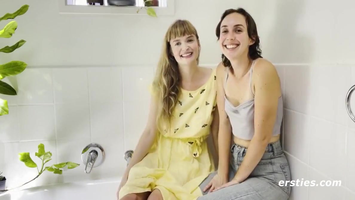 Lesbian Fingering In Hot In The Tub