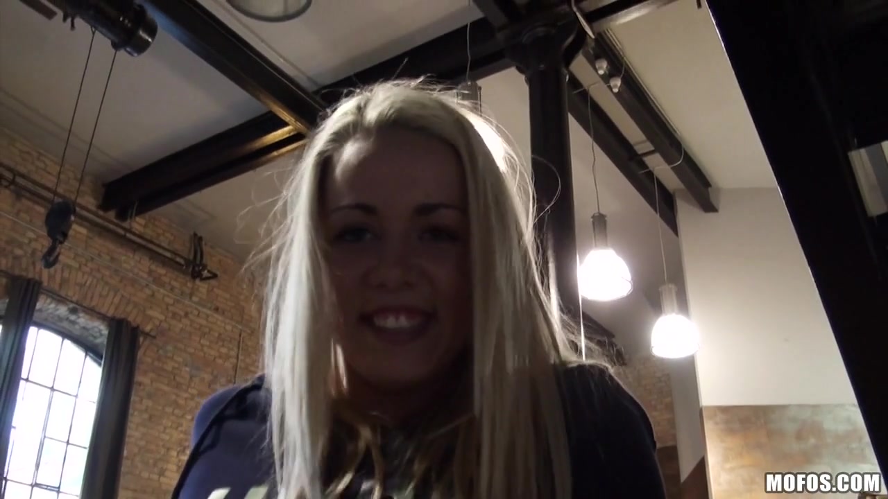 Christen Courtney in Euro Amateur Public Sex - MofosBSides