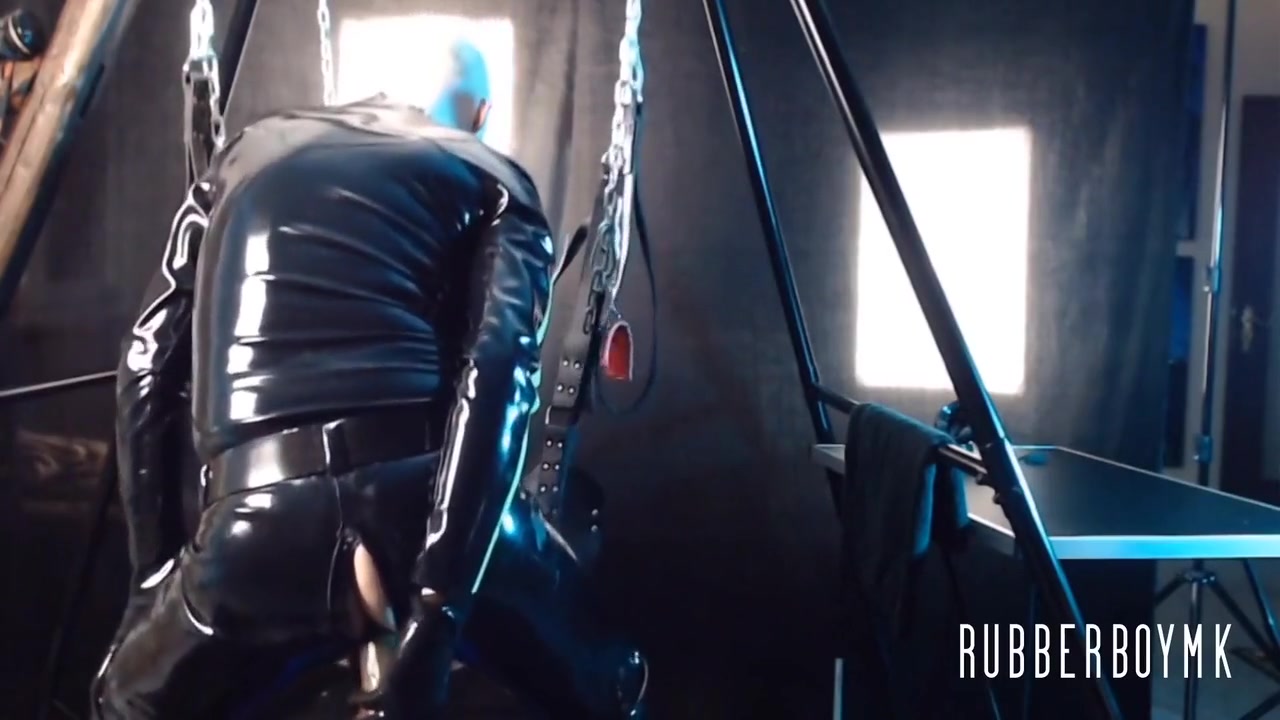 Pissing Hard In Rubber