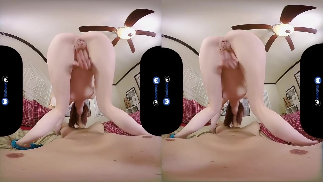 Vr Porn, Alex Harper And Virtual Reality - Redhead Giving Payment With Her Pussy