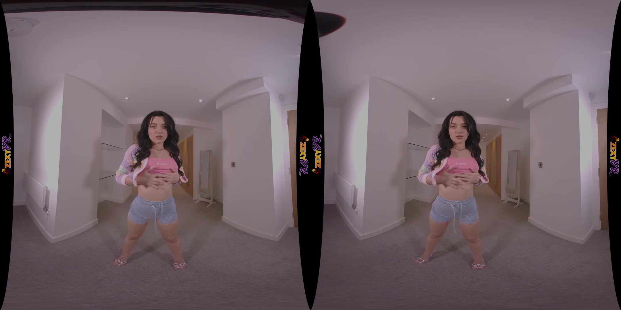 Love To Tease featuring Chelsea Essex - ZexyVR