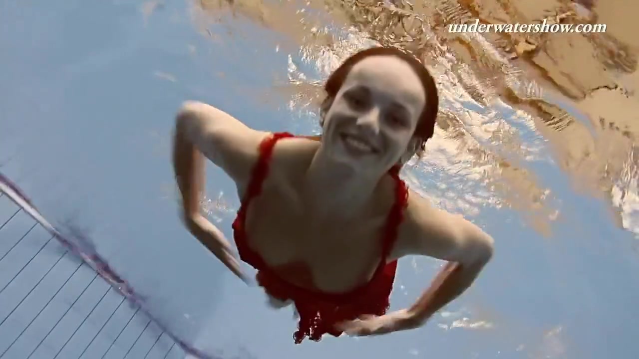 Babes Swim Freely And Naked Underwater