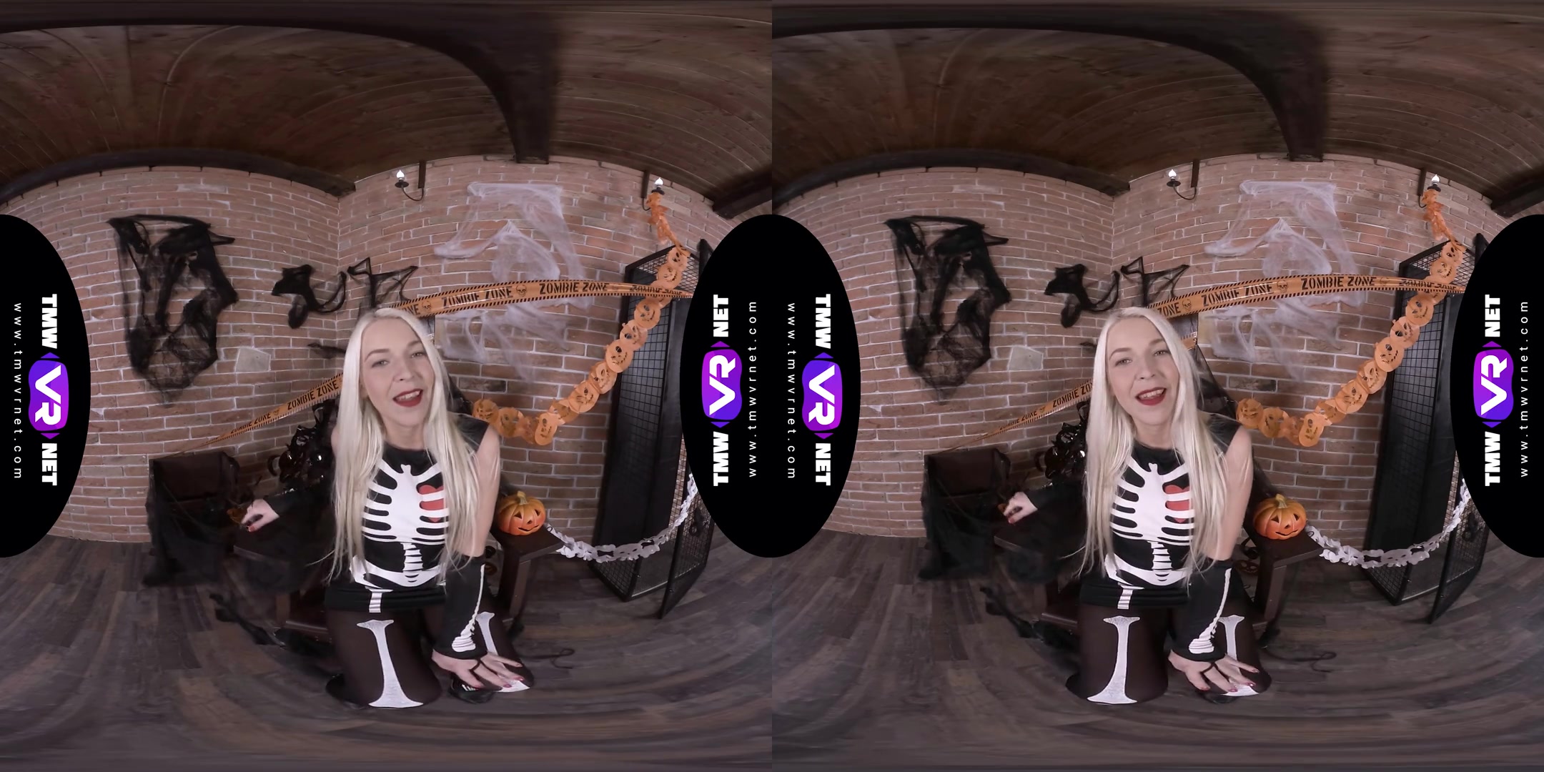 Karol Lilien in Spooky Night Preparation - TmwVRNet