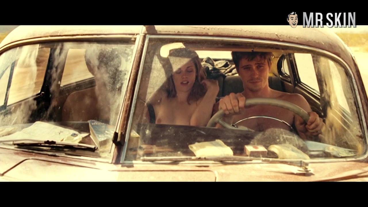 Be a Personal Bopper With Kristen Stewart - Mr.Skin