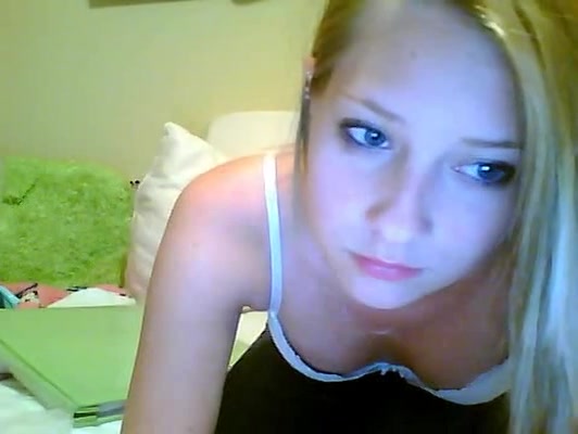 Blonde teen 18+ WIth Pink Nipples And Snatch