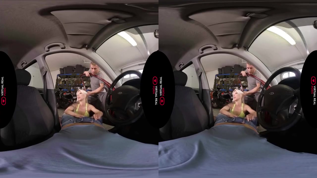Virtual Reality In Fix My Car