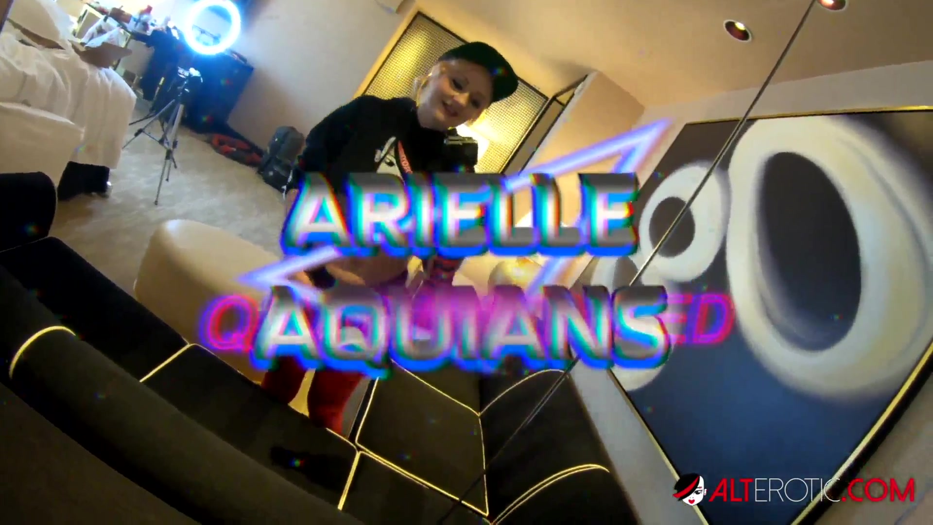 Arielle Aquinas QuarantINKED Solo Masturbation