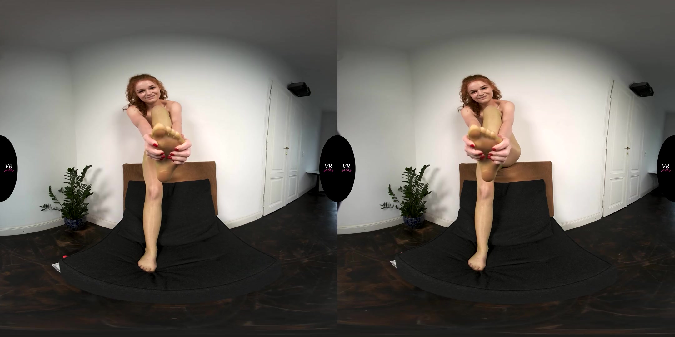 VR Debut for Redhead Cutie Anabelle; Amateur Redhead Solo