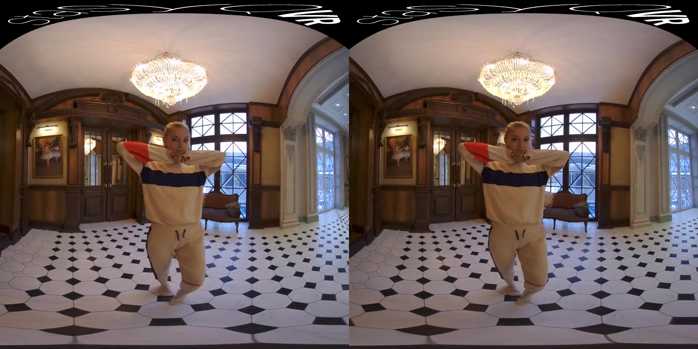 VR porn - Blondes Look Good in Anything - StasyQVR