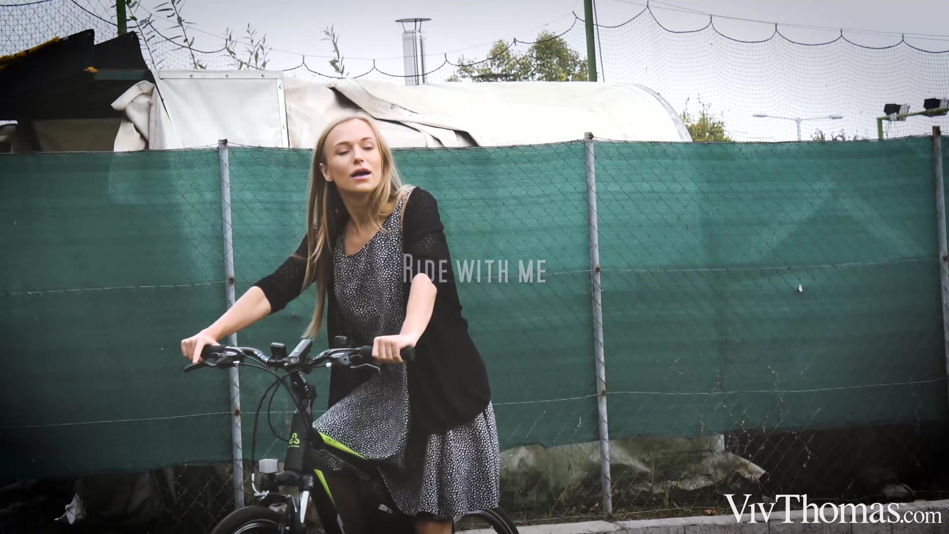 Ride With Me - Aislin & Alya Stark - VivThomas