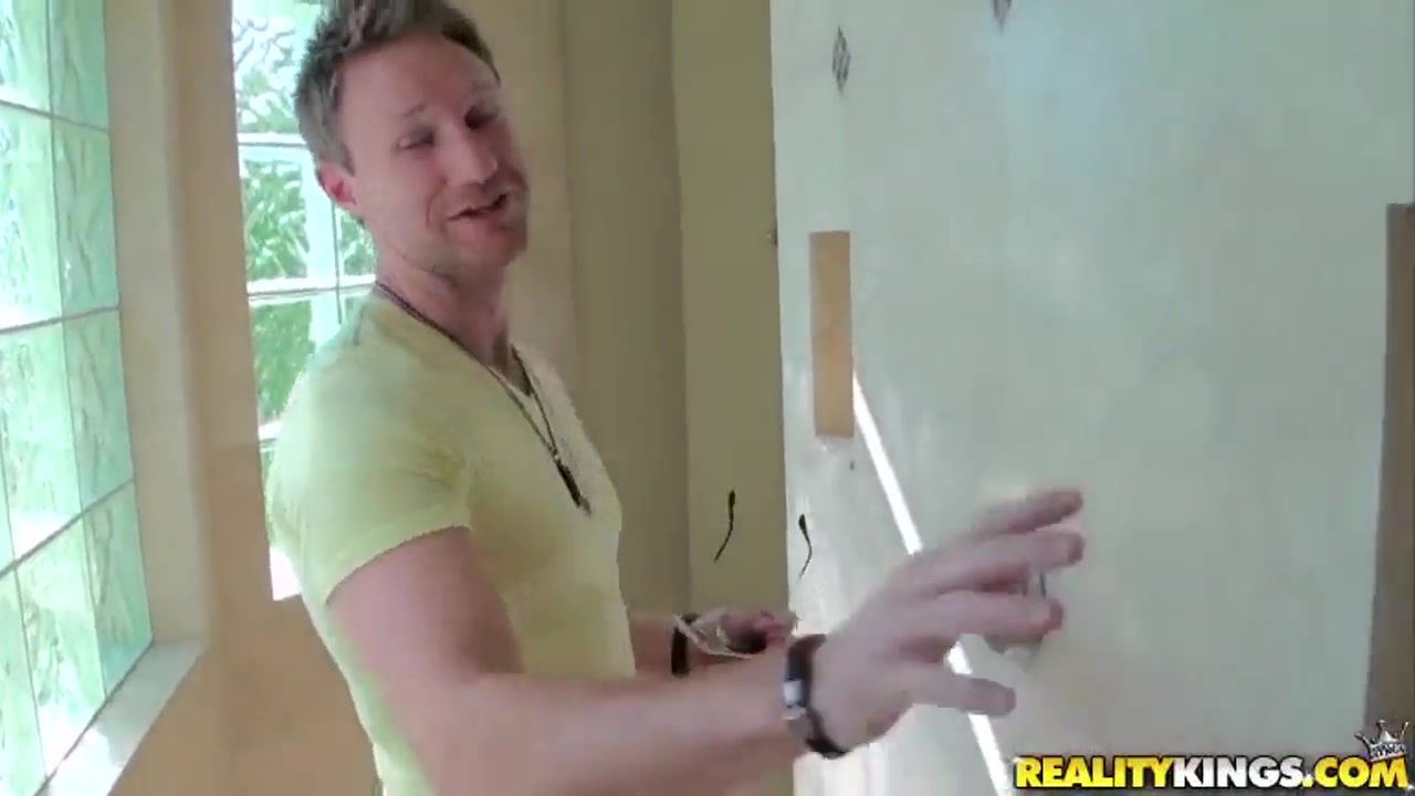 Beautiful blond agent having sex in a new house