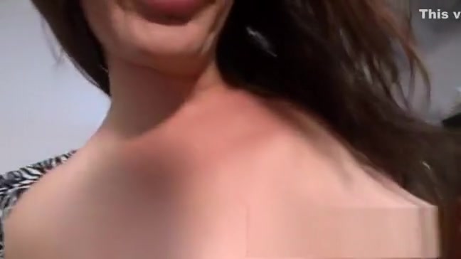 Gina Solo In bed