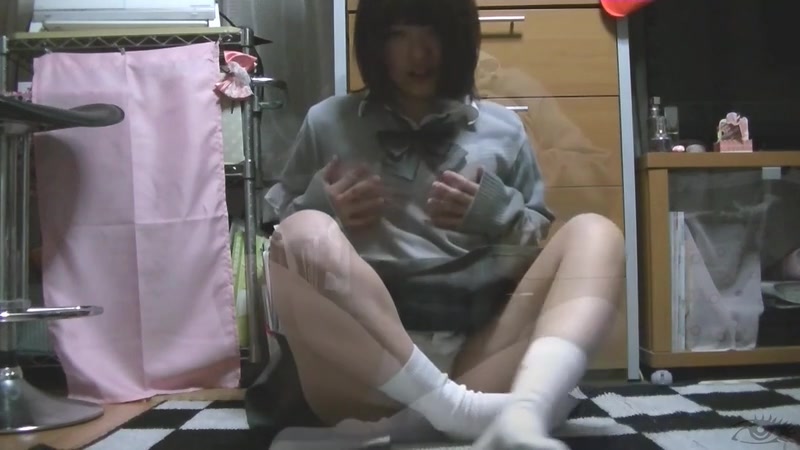 Emiko Catches A Buzz - SexJapanTV