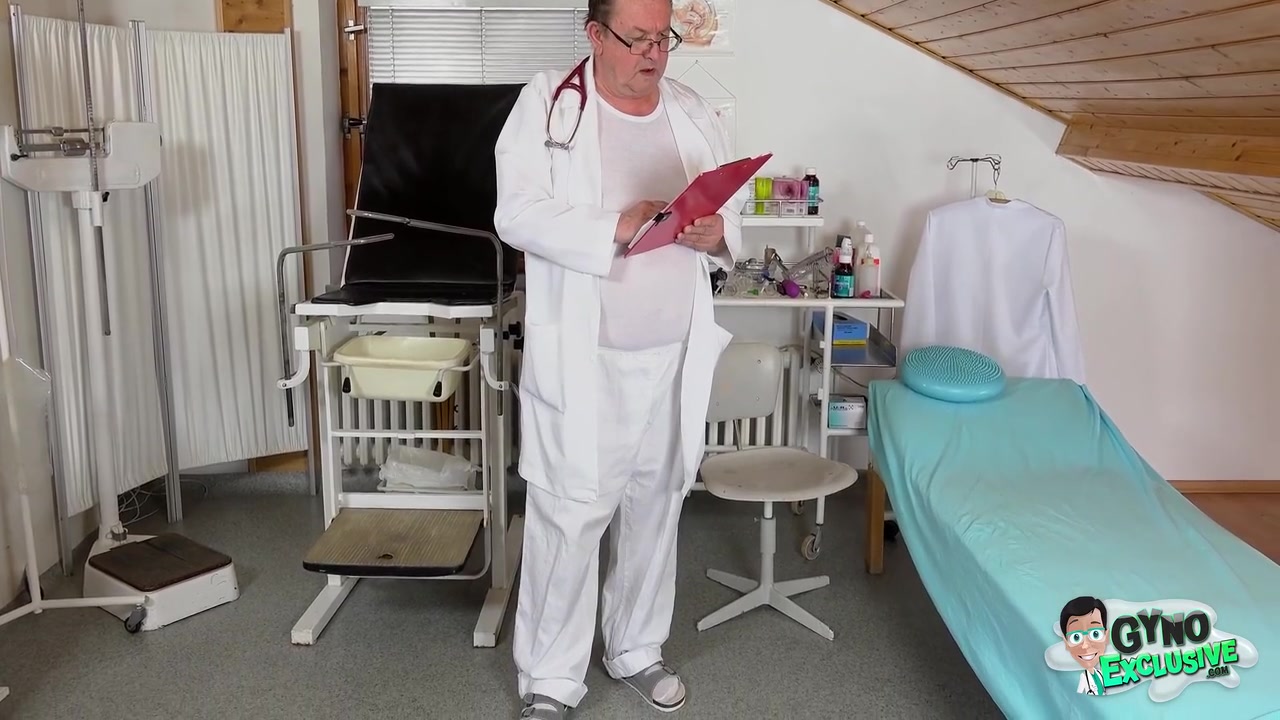 Thomas Vergen - Shy Teen 18+ Eleanor Gets Her Hairy Pussy Examined With Doctors Fingers