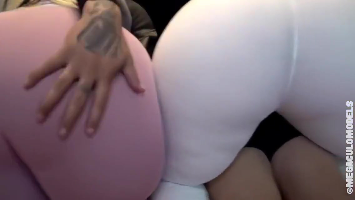 Two Pawg Chicks Having Threesome 11 Min