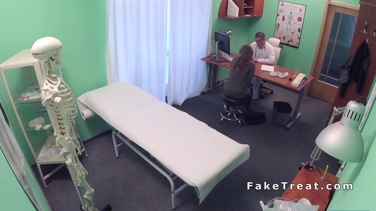 Doctor Pulls Out Sex Toy From Patients Cunt