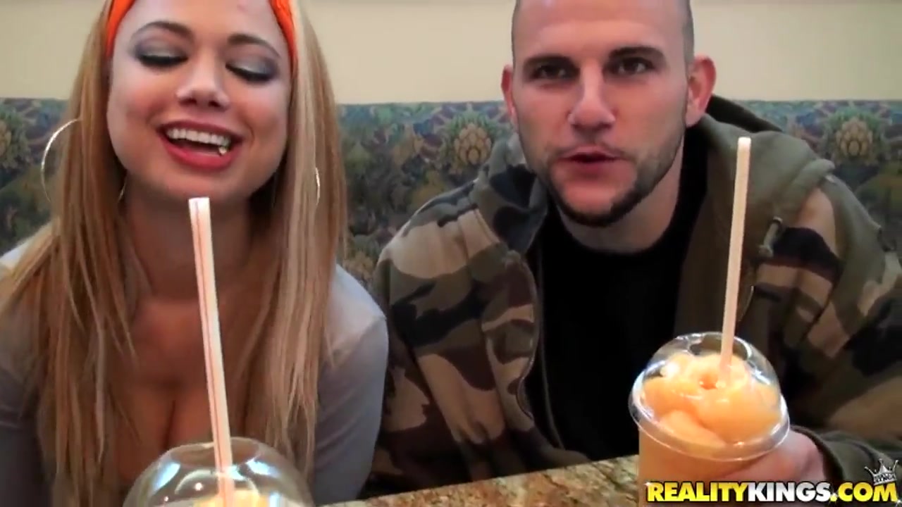 Busty blonde Charity Lane sucks dick in a car