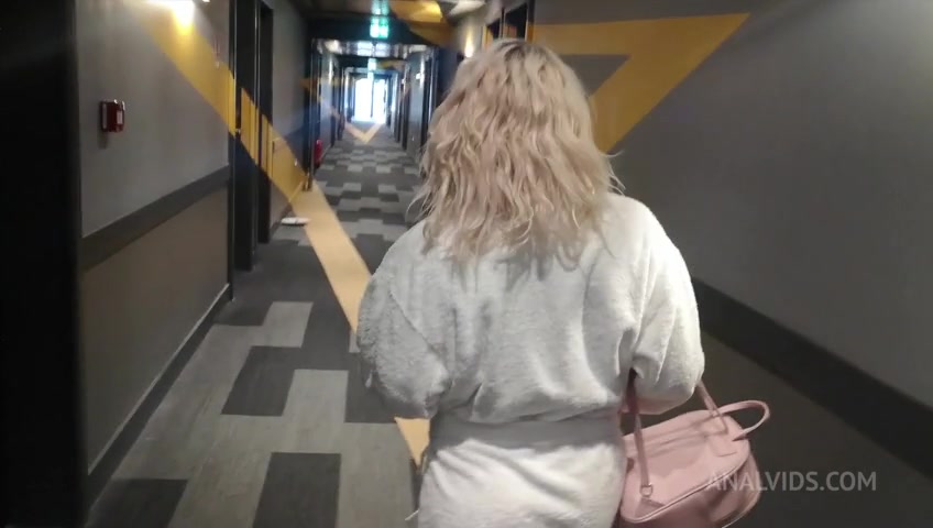 Rich cuckold orders BBC in anal for his wife JL049 - PissVids